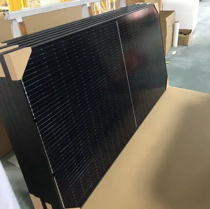 פאנל סולארי שחור 400 w