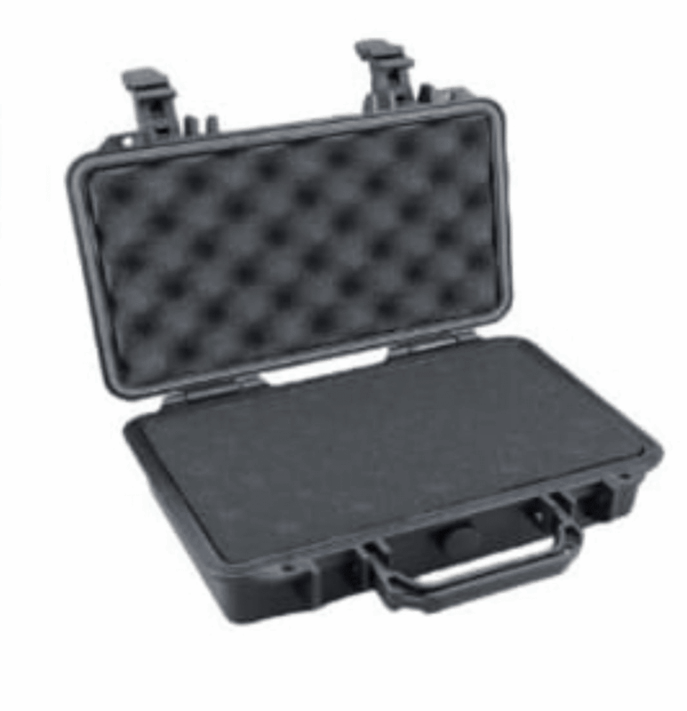 מזוודה מרופדת לציוד